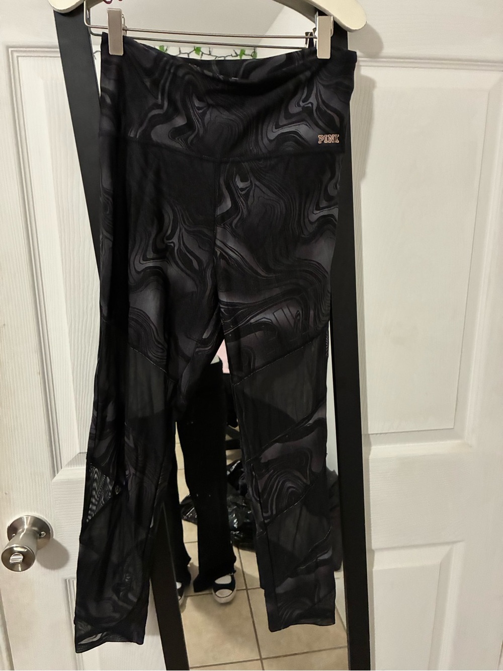 PINK Victoria's Secret Black Swirl Mesh Panel Leggings with Logo